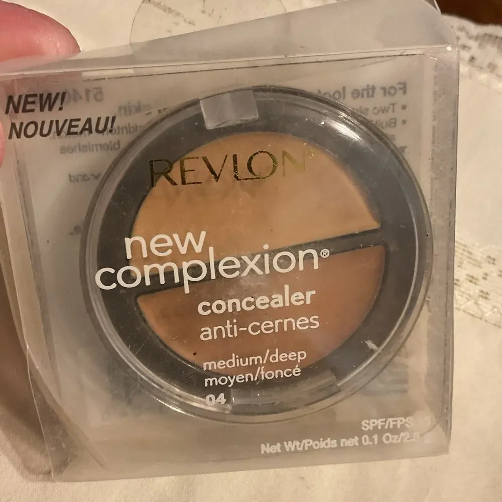 Revlon New Complexion Concealer- Anti Cernes MEDIUM/deep 04 New